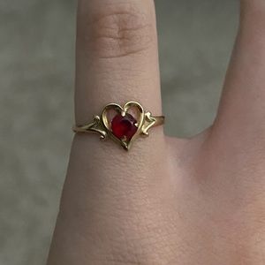 10k Gold Heart Ring Size 4